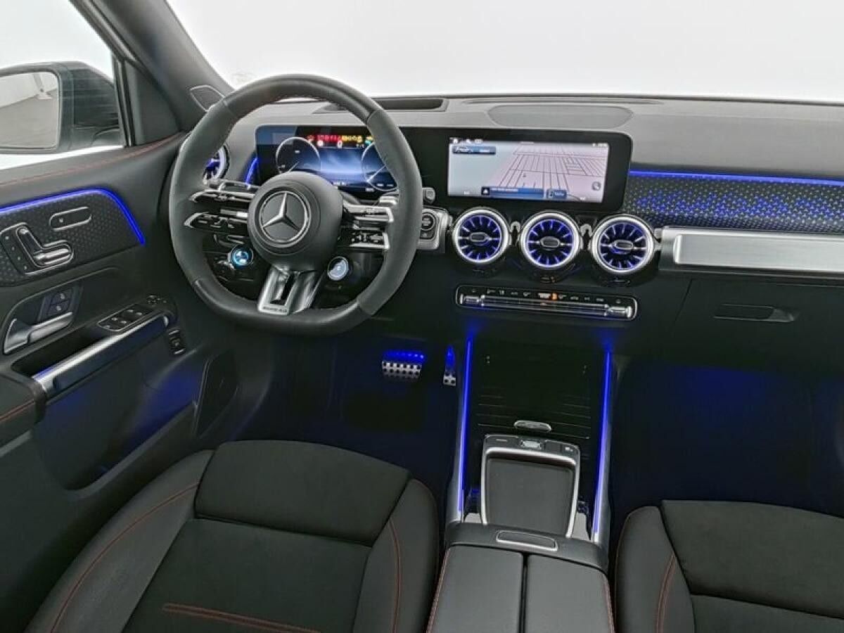 Mercedes-Benz GLB 35 AMG 4M Night2+Pano+Burmest+Distr