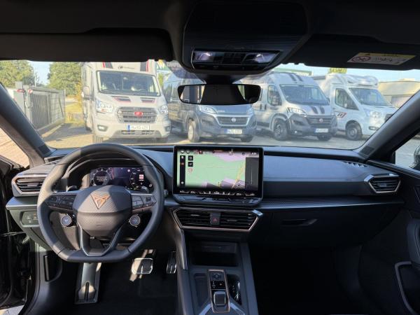Cupra Leon 2.0 TSI 150kW DSG Sportstourer AHK Pano 4WD