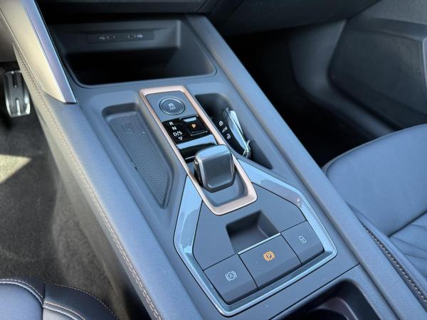 Cupra Leon 2.0 TSI 150kW DSG Sportstourer AHK Pano 4WD