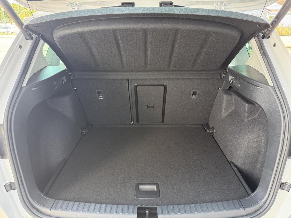 Seat Ateca 2.0 TDI 110kW Style DSG AHK 360°-Kamera Standheizung