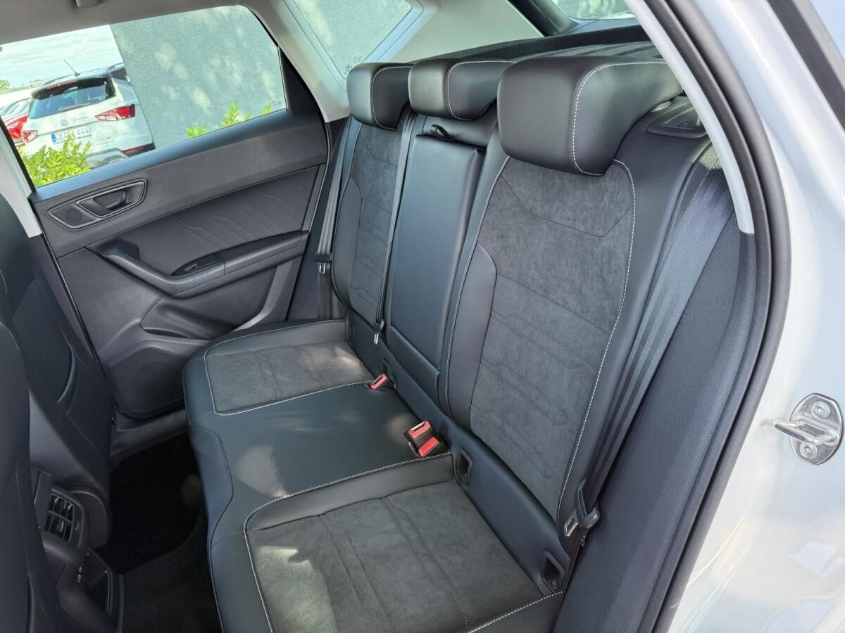 Seat Ateca 2.0 TDI 110kW Style DSG AHK 360°-Kamera Standheizung