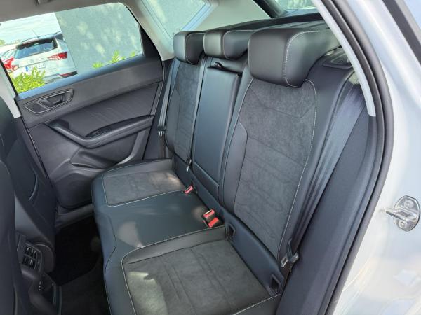 Seat Ateca 2.0 TDI 110kW Style DSG AHK 360°-Kamera Standheizung