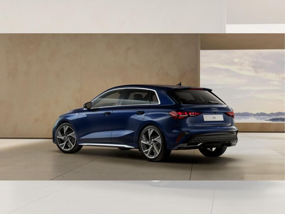 Audi A3 Sportback 35 S-Line Exterieur + Interieur,  AHK, Matrix LED, Navi, Kamera