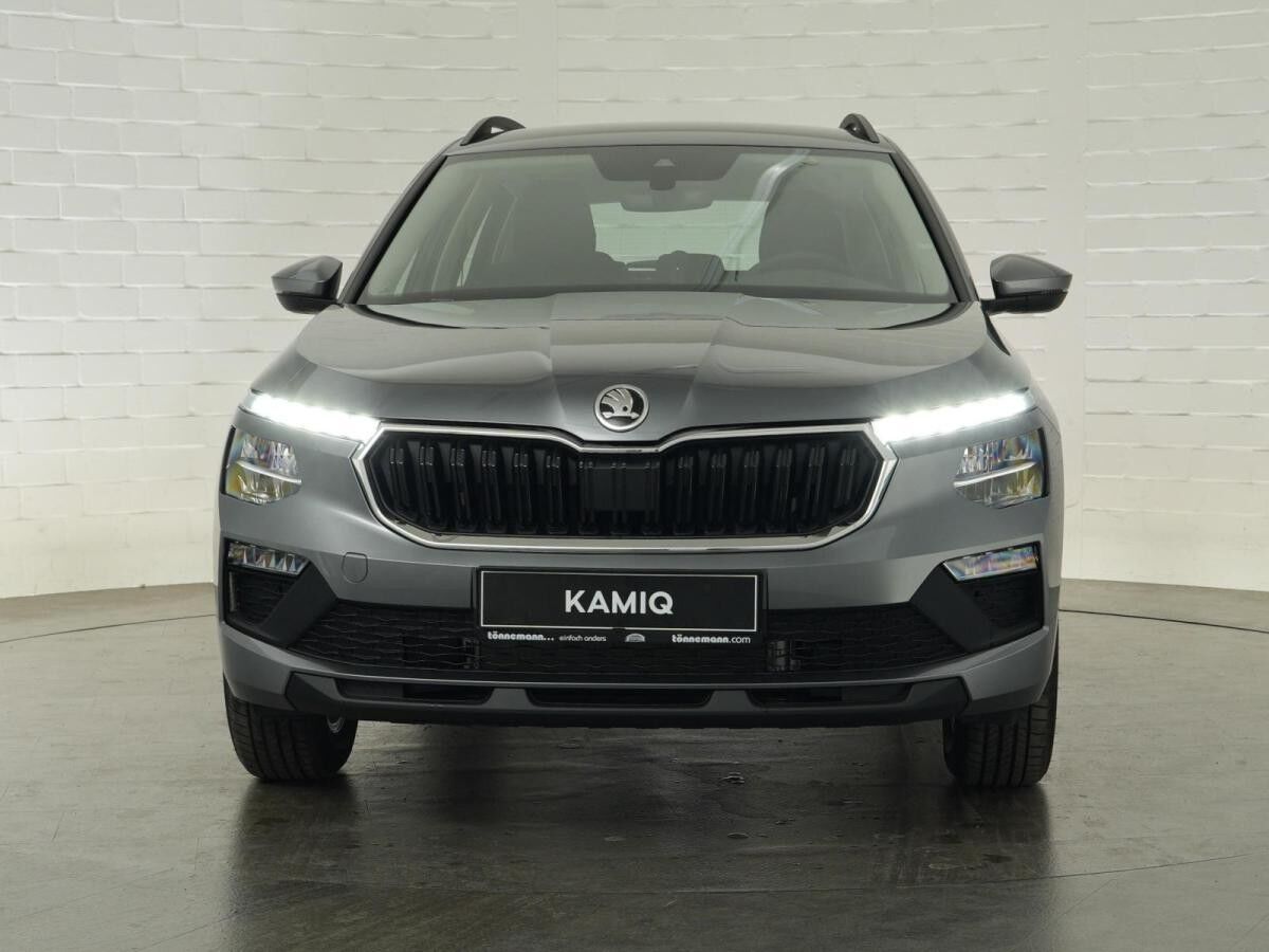 Skoda Kamiq Essence 1.0 TSI DSG 🍂NOVEMBER-SONDERAKTION🍂 *WINTERPAKET*AHK*WIRELESS SMARTLINK*