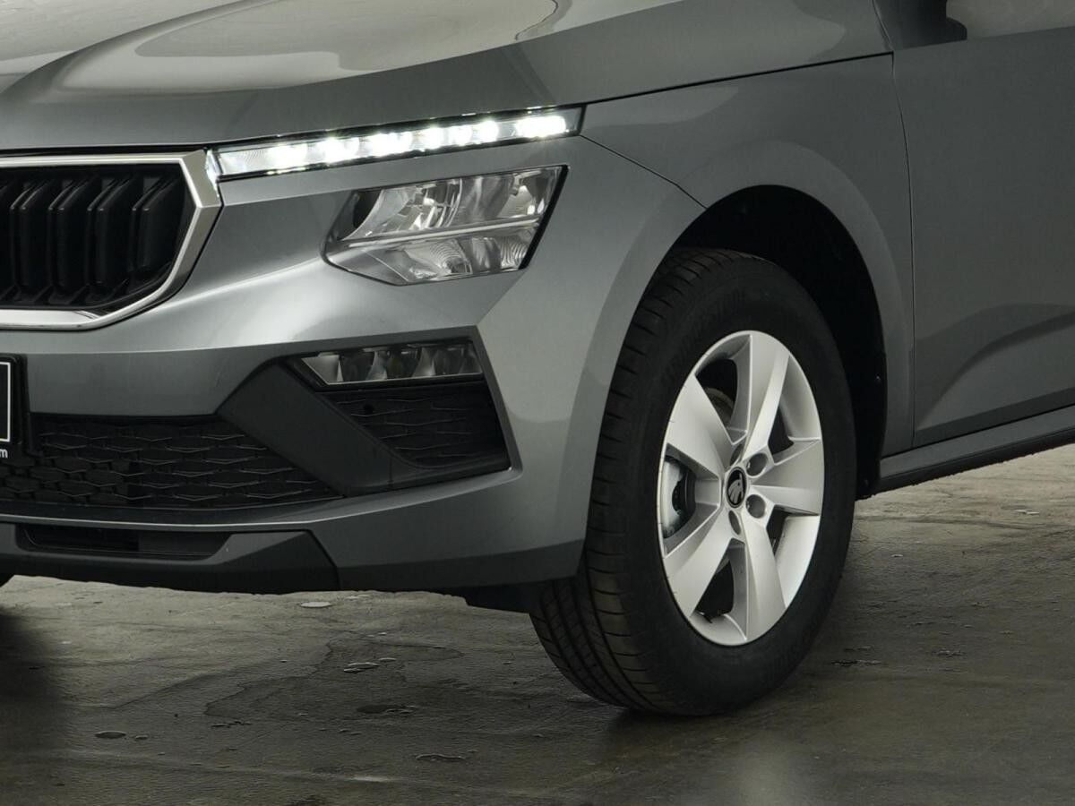 Skoda Kamiq Essence 1.0 TSI DSG 🍂NOVEMBER-SONDERAKTION🍂 *WINTERPAKET*AHK*WIRELESS SMARTLINK*