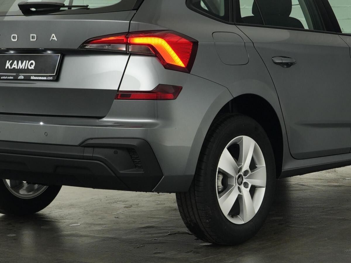 Skoda Kamiq Essence 1.0 TSI DSG 🍂NOVEMBER-SONDERAKTION🍂 *WINTERPAKET*AHK*WIRELESS SMARTLINK*