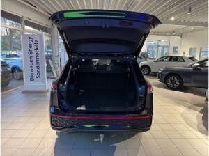 Volkswagen Tayron R-Line 2,0 l TDI SCR 7-Ga Volkswagen Tayron R-Line 2,0 l TDI SCR 7-Ga