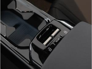 Volvo EX30 Plus Single Motor Extended Range