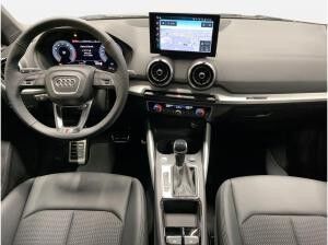 Audi Q2 S line 35 TFSI 110(150) S tronic S-Line competition