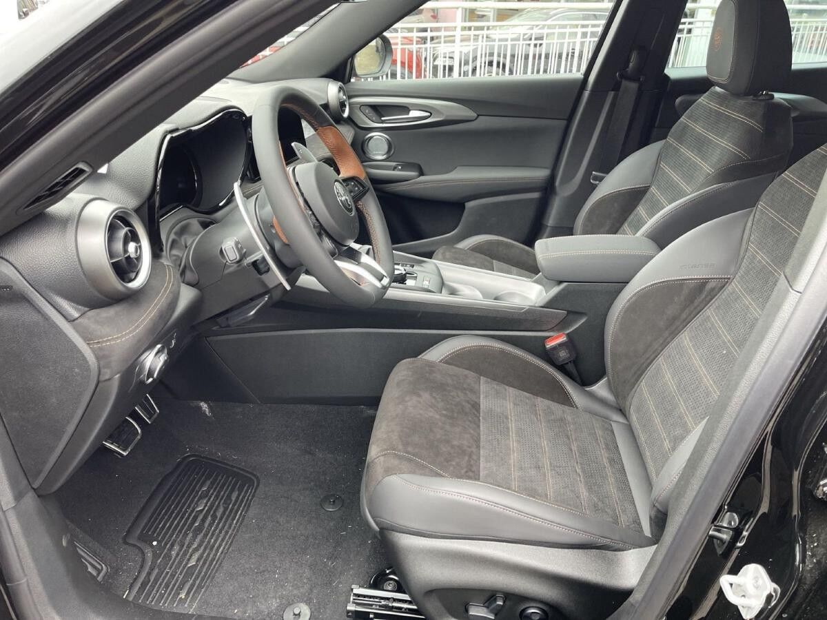 Alfa Romeo Tonale 1.5 MHEV INTENSA +Schiebedach