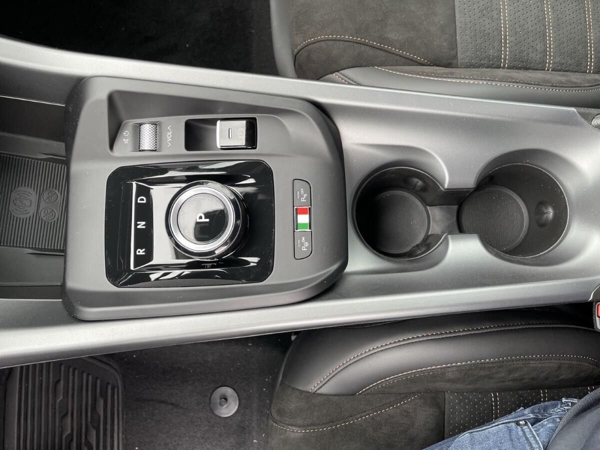 Alfa Romeo Tonale 1.5 MHEV INTENSA +Schiebedach