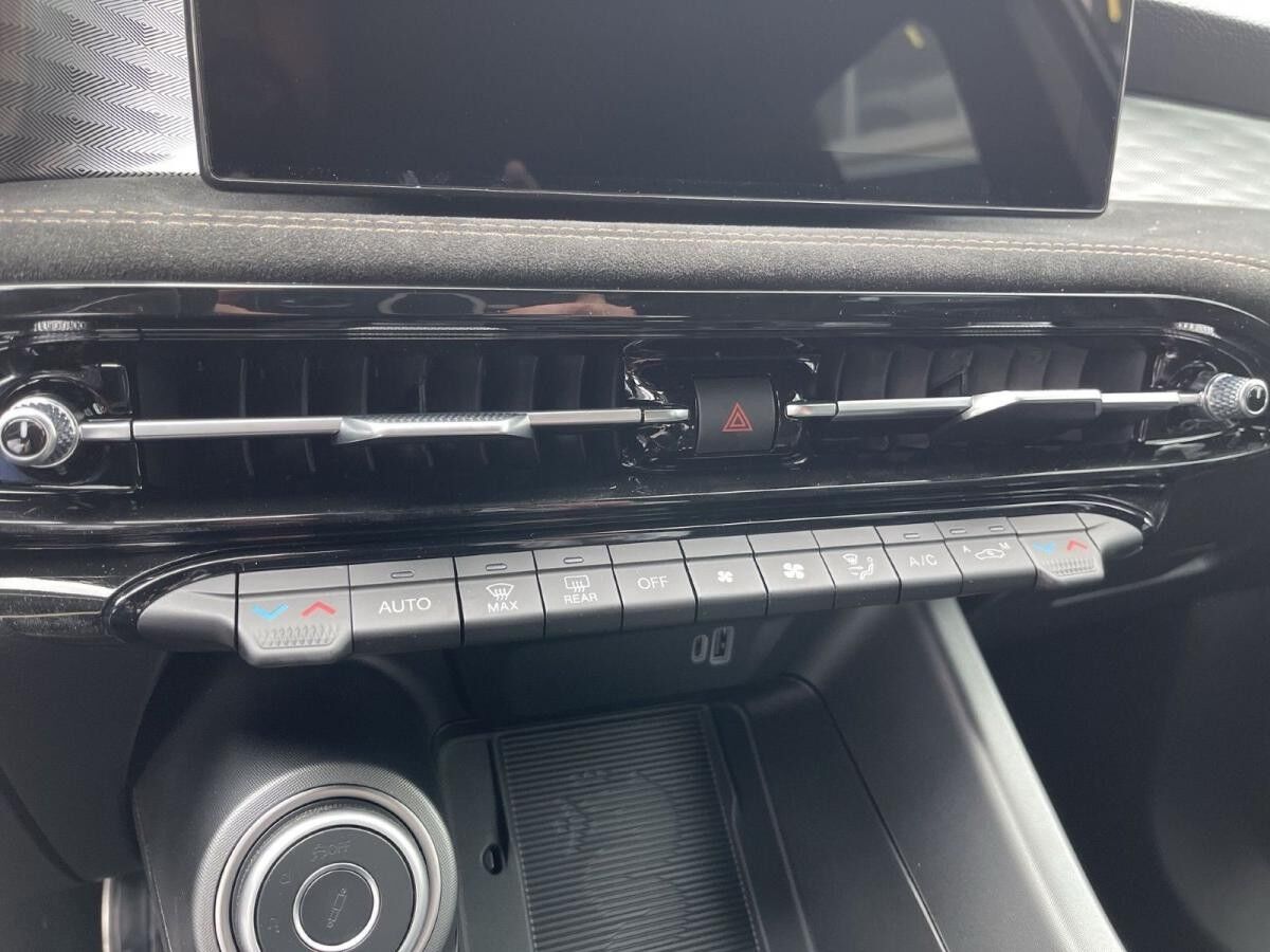 Alfa Romeo Tonale 1.5 MHEV INTENSA +Schiebedach