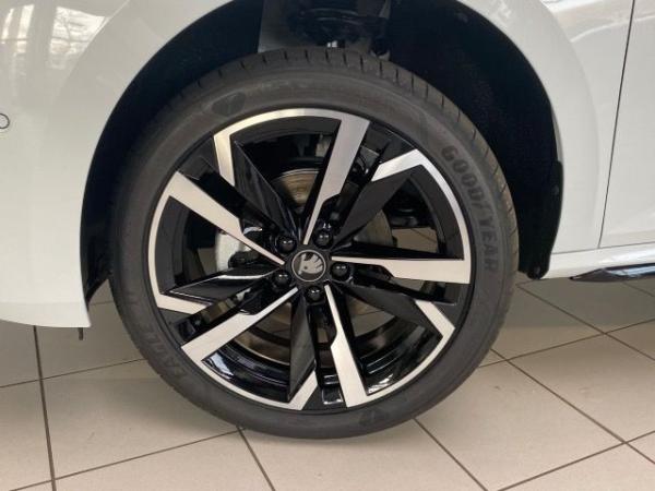 Skoda Kamiq Monte Carlo 1,0 TSI 6-Gang-Schaltgetriebe Sofort Verfügbar