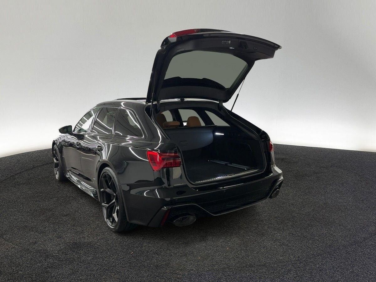 Audi RS6 RS 6 Avant performance tiptronic