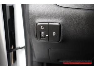 Hyundai i10 Select MY25 1.0 Benzin 5-MT 2WD Navi Apple CarPlay