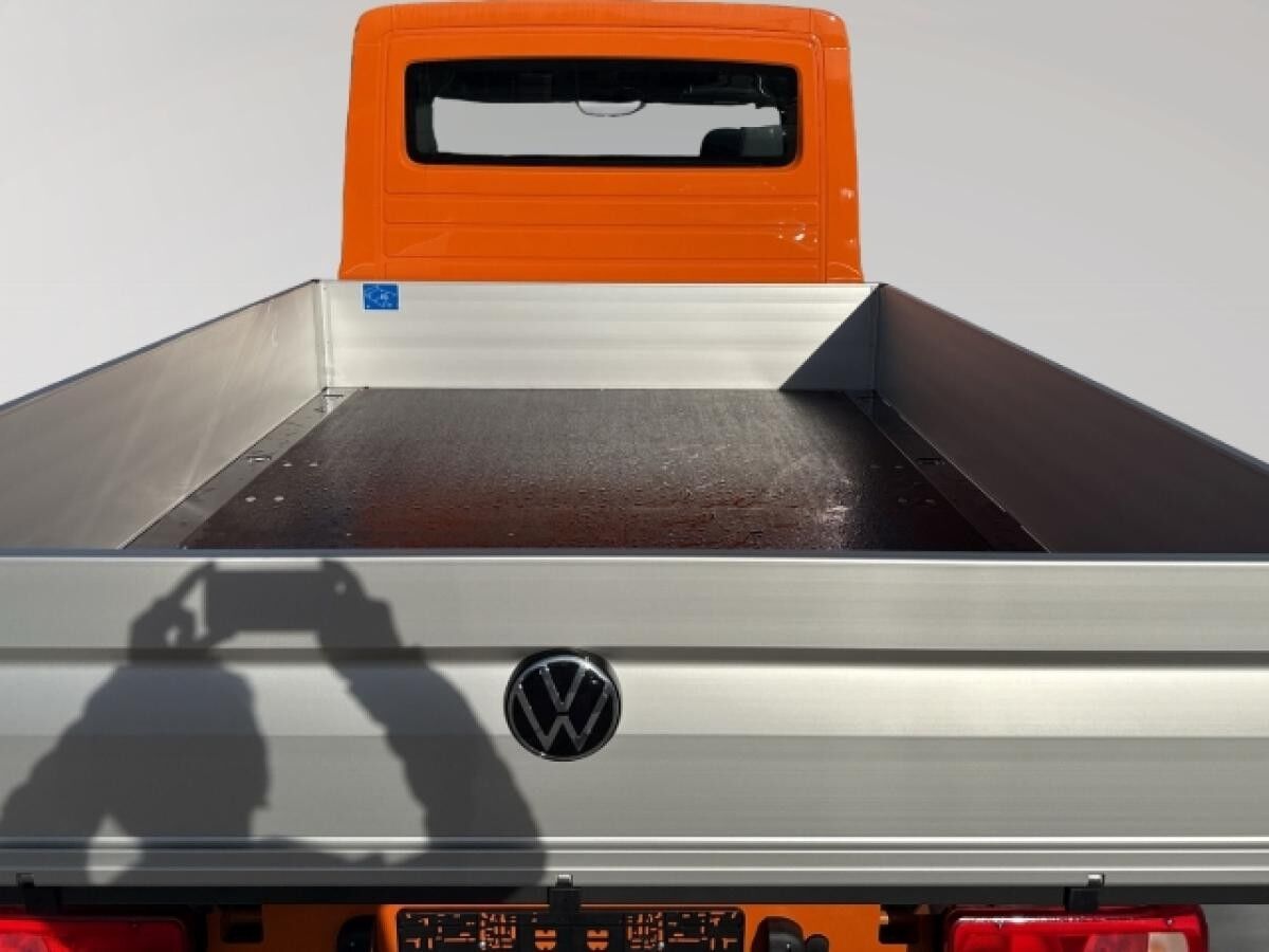 Volkswagen Crafter Pritsche DOKA mittellang 35 Pritschenwagen Doppelkabine Motor  2,0 l TDI EU6 EC SCR 130 kW Getriebe: