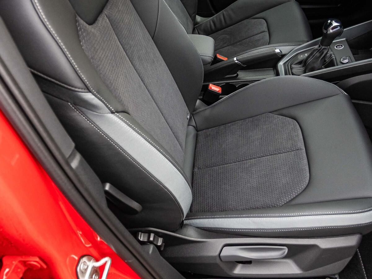 Audi A1 Sportback S line 30 TFSI 116PS S tronic virtual EPH-plus 18" S-Line plus