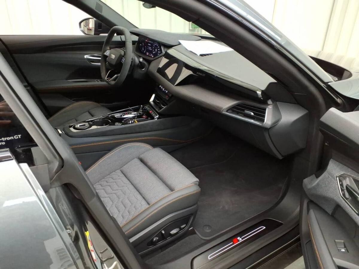 Audi e-tron GT S quattro, B&O, Matrix, Allradlenkung, Sportsound, Head-Up