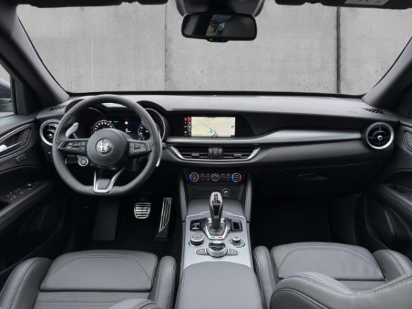 Alfa Romeo Stelvio Veloce Q4 2.0 PANORAMA+PDC+KAMERA+NAVI+CARPLAY+SHZ