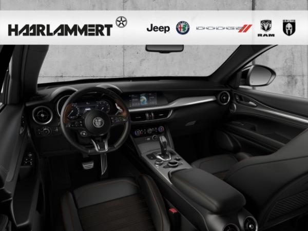 Alfa Romeo Stelvio Intensa Q4 2.0 PANORAMA+PDC+KAMERA+CARPLAY+SHZ