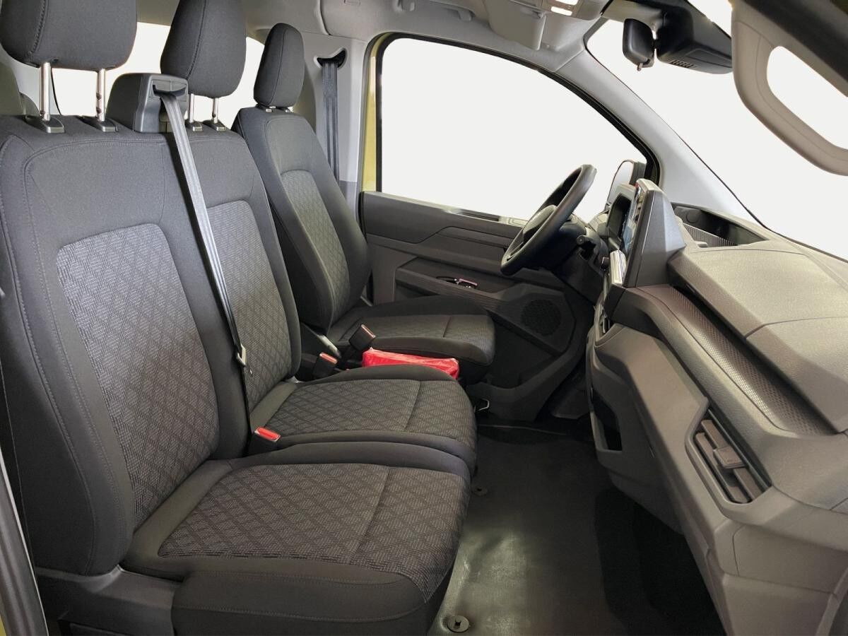Volkswagen Transporter Kombi 2,0 l TDI DSG Klimaanlage