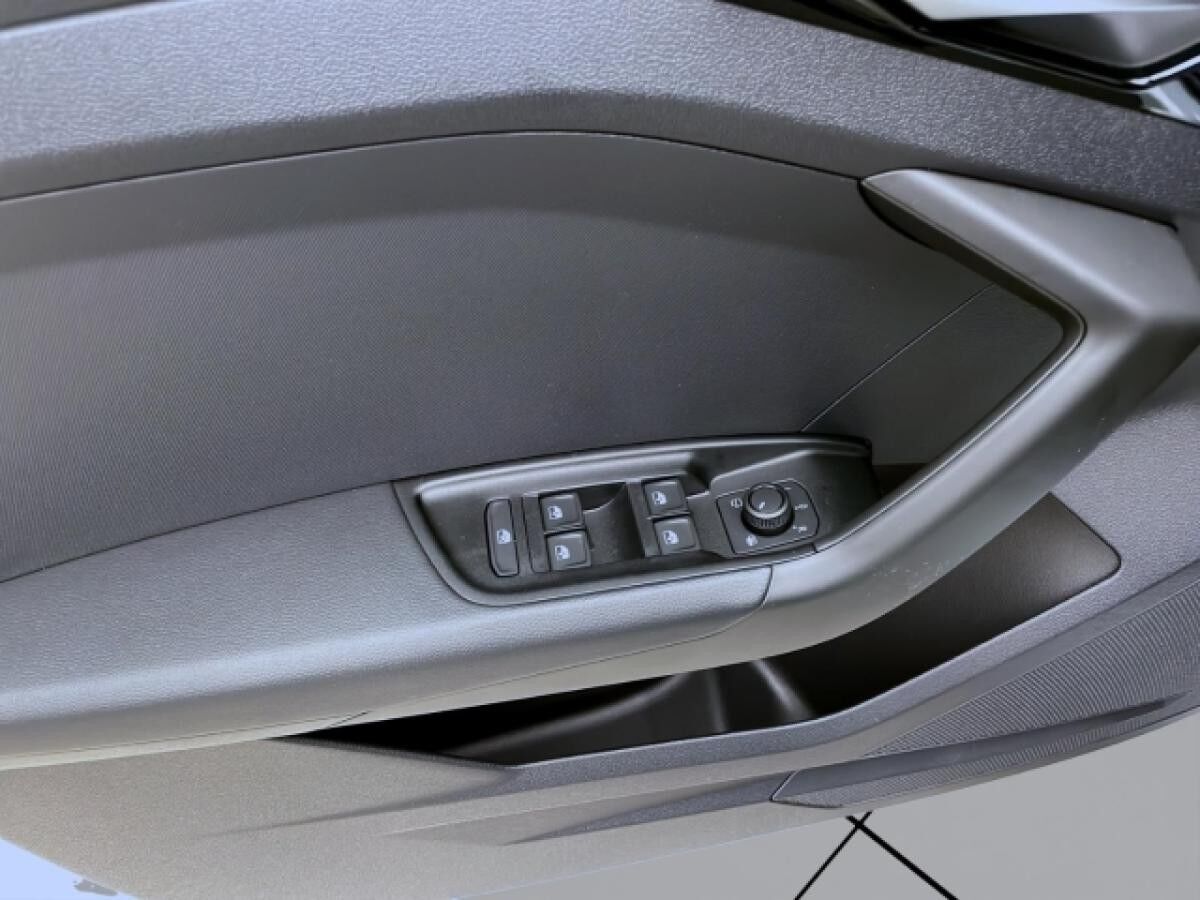 Audi A1 Sportback 25 TFSI PDC SITZHZG KLIMA LED