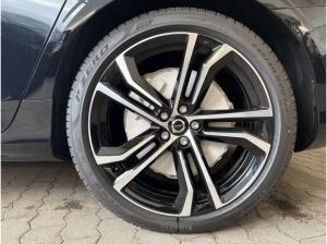 Volvo V90 Kombi Ultra Dark Recharge Plug-In Hybrid AWD