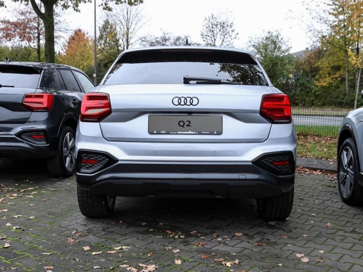 Audi Q2 advanced S line Int. ACC LED AHK Navi virtual
