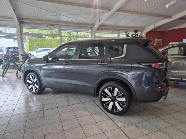 Mitsubishi Outlander 2.4 PHEV 4WD Intro Edition