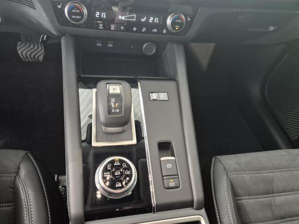 Mitsubishi Outlander 2.4 PHEV 4WD Intro Edition