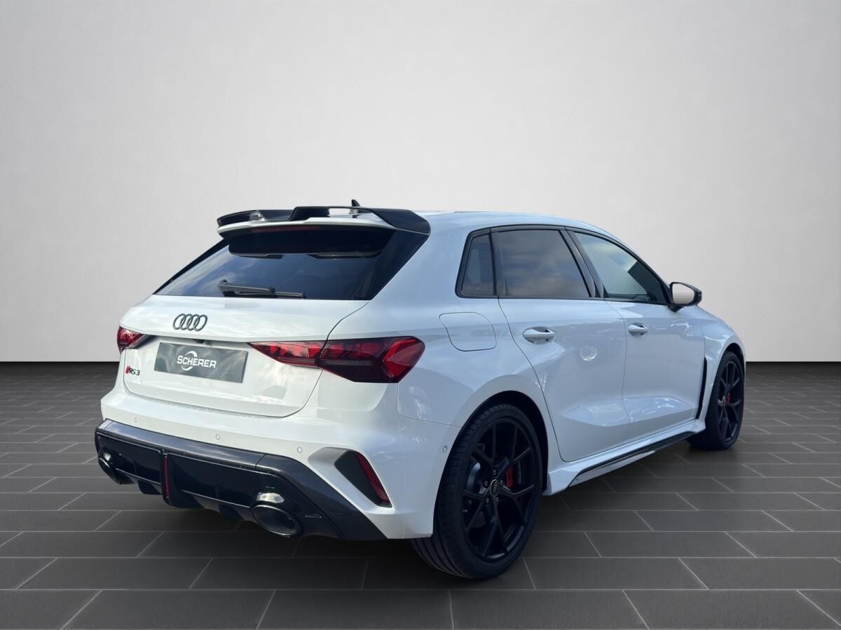 Audi RS3 RS 3 Sportback*MEGA-AKTION*RS Abgas*uPE: €92.170,-*RS Schalensitze*Carbon-Flügel*RS Carbonpaket*RS D