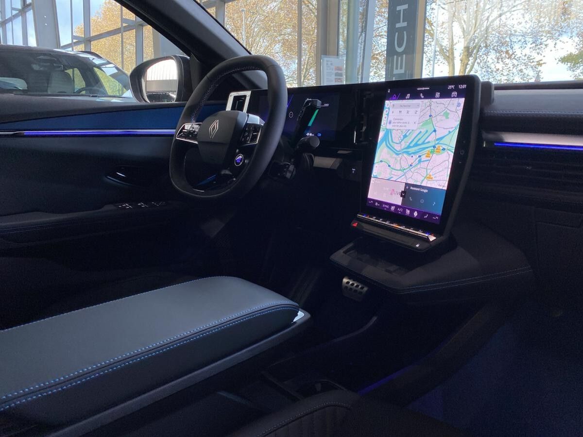 Renault Megane E-Tech 100% E Esprit Alpine 220 Comfort R