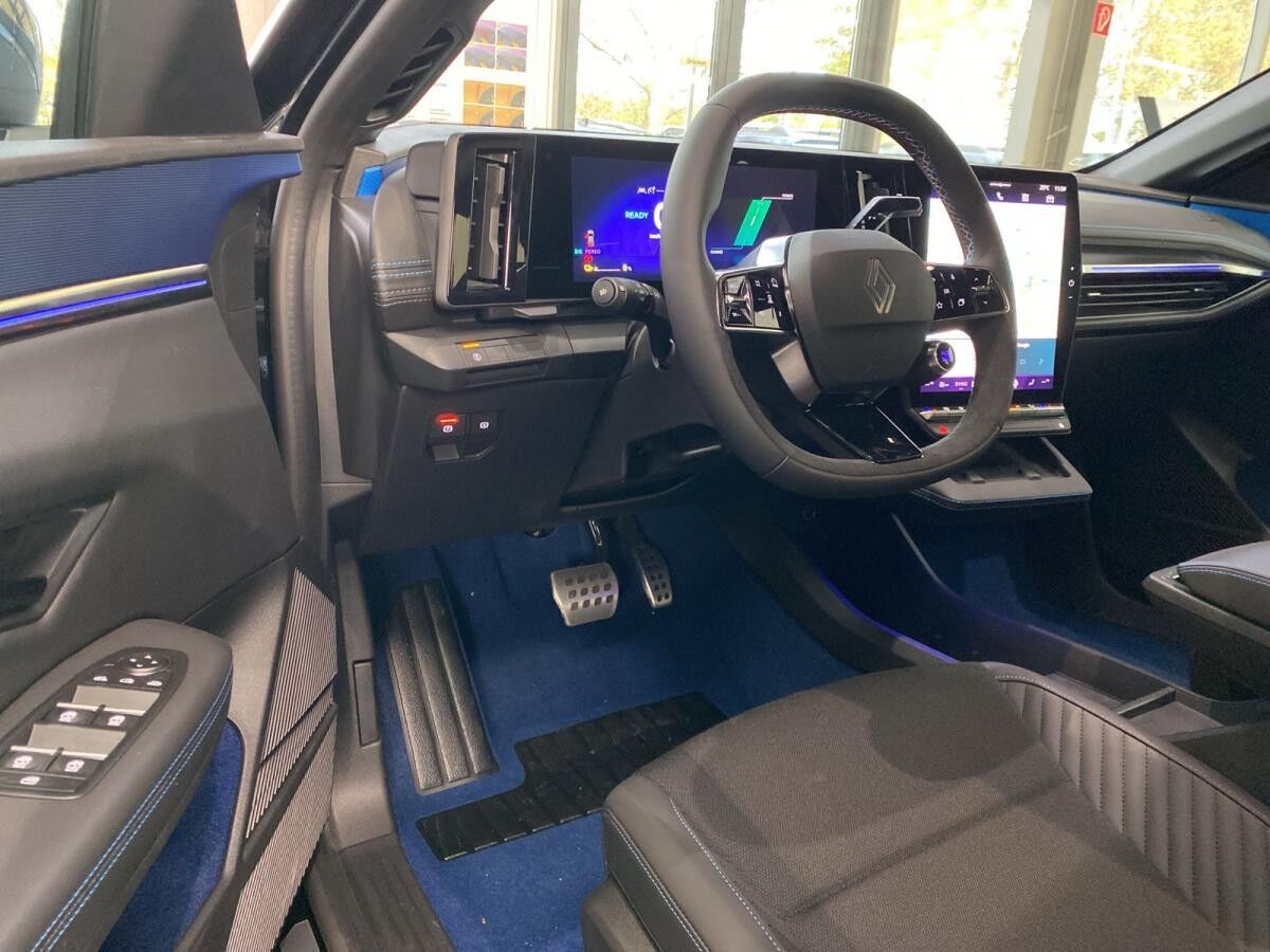 Renault Megane E-Tech 100% E Esprit Alpine 220 Comfort R