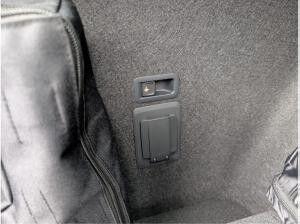 Cupra Leon Sportstourer VZ Black Edition 1.5 e-Hybrid 200kW (272PS) 6-Gang DSG 1