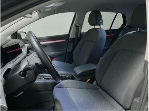 Volkswagen Golf Life 1.5 eTSI 7-Gang-DSG ACC CarPlay Hyb.
