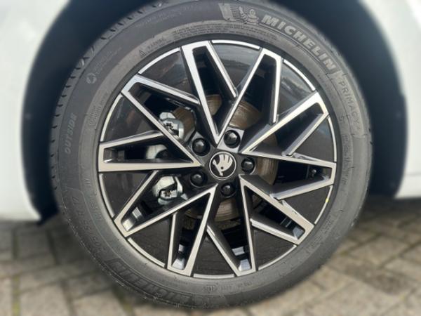 Skoda Octavia Combi 1.5 TSI Tour AHK*Assistenzpaket