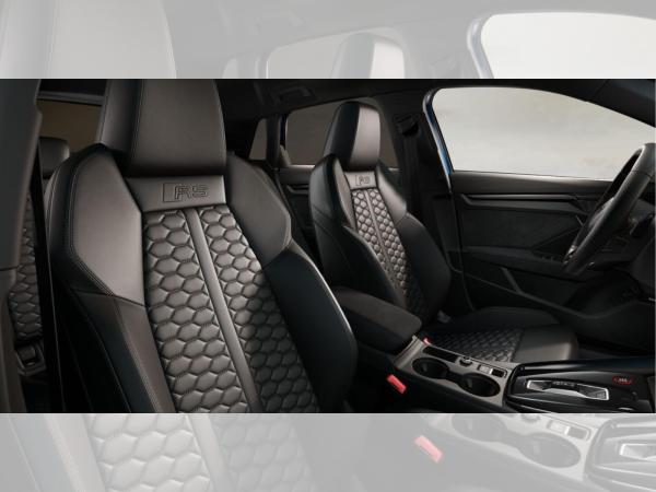 Audi RS3 RS Sportabgasanlage, PanoDach, Anhebung V-Max