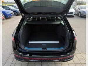 Volkswagen Passat Variant 2026 R-Line 2.0 TDI 4MOTION 193 DSG (UVP 70.220€/SOFORT) MATRIX/STANDHEIZ/HEAD/NAV15/19"/IQ.