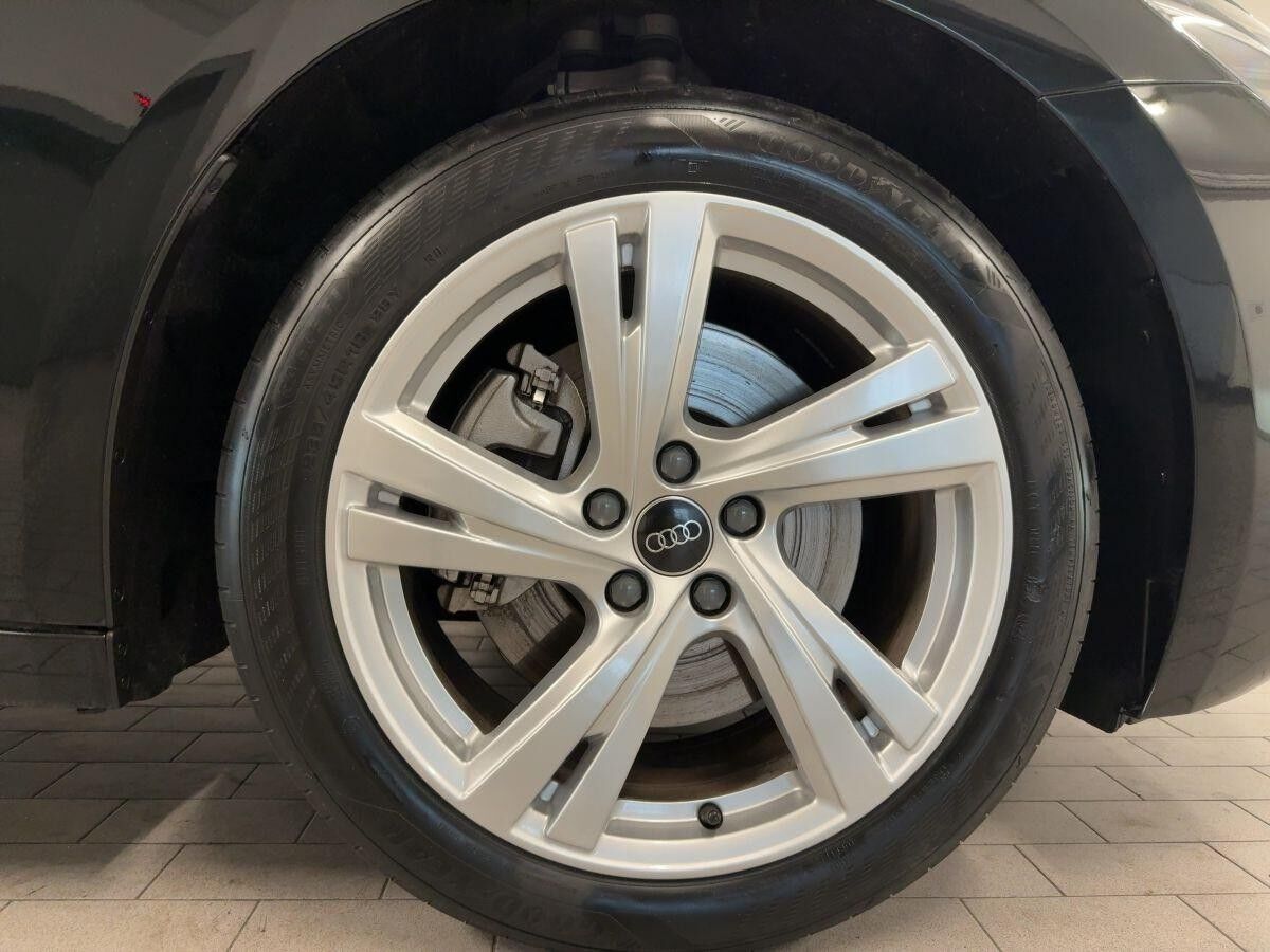 Audi A5 Avant TDI S tr. NAVI LED PDC VIRTUAL