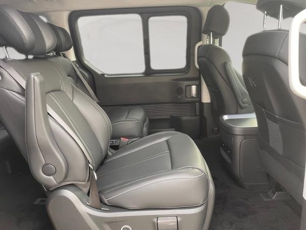 Hyundai STARIA (MY25) HEV 1.6 T-GDI (225PS) 6-AT 2WD SIGNATURE (Dark Chrome)