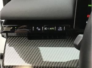 BMW 520 520i Touring M SPORT+STANDHZ+PANO+AHK+PAP+DAP+SITZBEL.