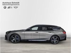 BMW i5 M60 xDrive Touring*641? Netto o. Anz*M Sport Pro*20 Zoll*B&W*AHK*Pano*