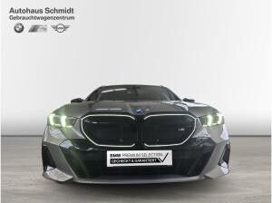 BMW i5 M60 xDrive Touring*641? Netto o. Anz*M Sport Pro*20 Zoll*B&W*AHK*Pano*