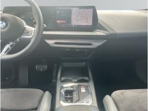 BMW 118 118d Hatch 396? netto/mtl*M Sportp.*Adapt. M Fahrw.*Adapt. LED*DAB*Kamera*Driving+Parking Assist.*