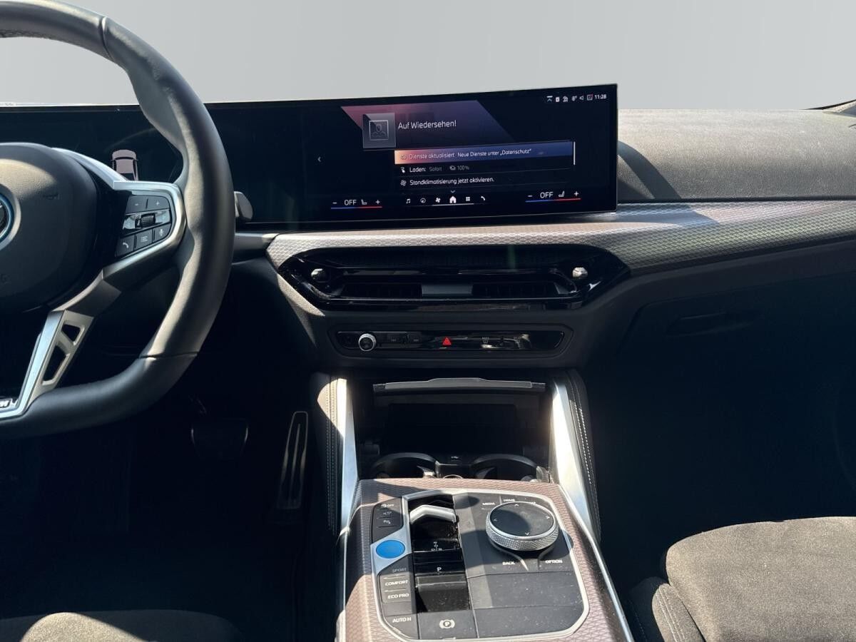 BMW i4 eDrive40 Gran Coupé*409? netto*M Sport*Facelift*HiFi*DAB*LC Prof*Adapt. LED*Parking Assist. +*