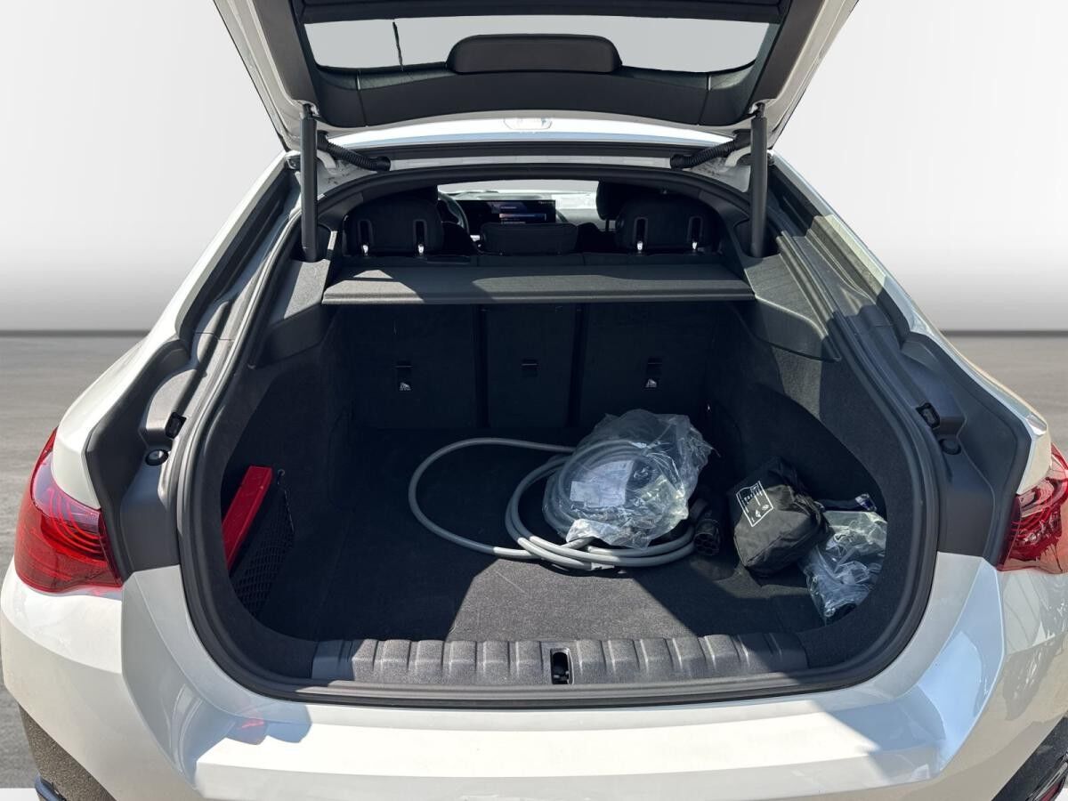 BMW i4 eDrive40 Gran Coupé*409? netto*M Sport*Facelift*HiFi*DAB*LC Prof*Adapt. LED*Parking Assist. +*