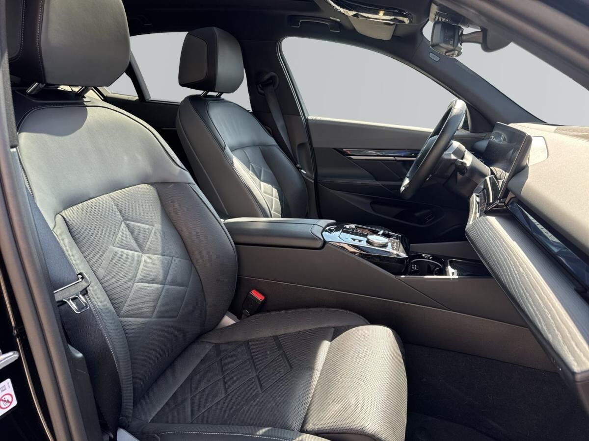 BMW i5 M60 xDrive Limousine 468? netto/mtl.*Pano*HiFi H&K*Head-Up*LED*DAB*Parkassist Prof*