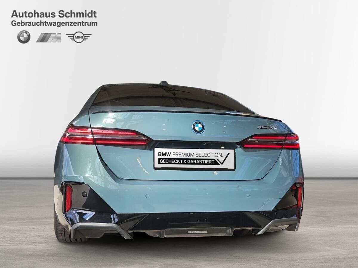 BMW i5 xDrive40 Limousine 515? netto/mtl.*M Sportpaket Pro*20 *LC Prof.*HUD*AHK*B&W*DAB*Adapt.LED*Adapt.Fah