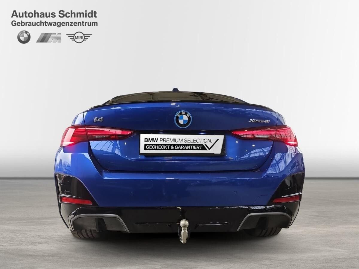 BMW i4 xDrive40 Gran Coupé 443? netto/mtl.*M Sportpaket Pro*19 *LC Prof.*HUD*AHK*H/K*DAB*Adapt.LED*Adapt. M