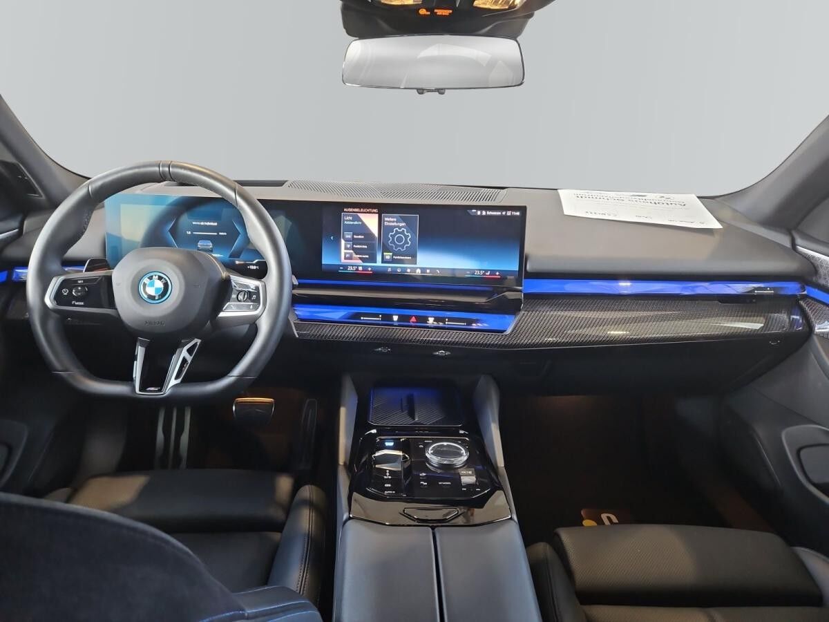 BMW i5 xDrive40 Limousine 515? netto/mtl.*M Sportpaket Pro*20 *LC Prof.*HUD*AHK*B&W*DAB*Adapt.LED*Adapt.Fah